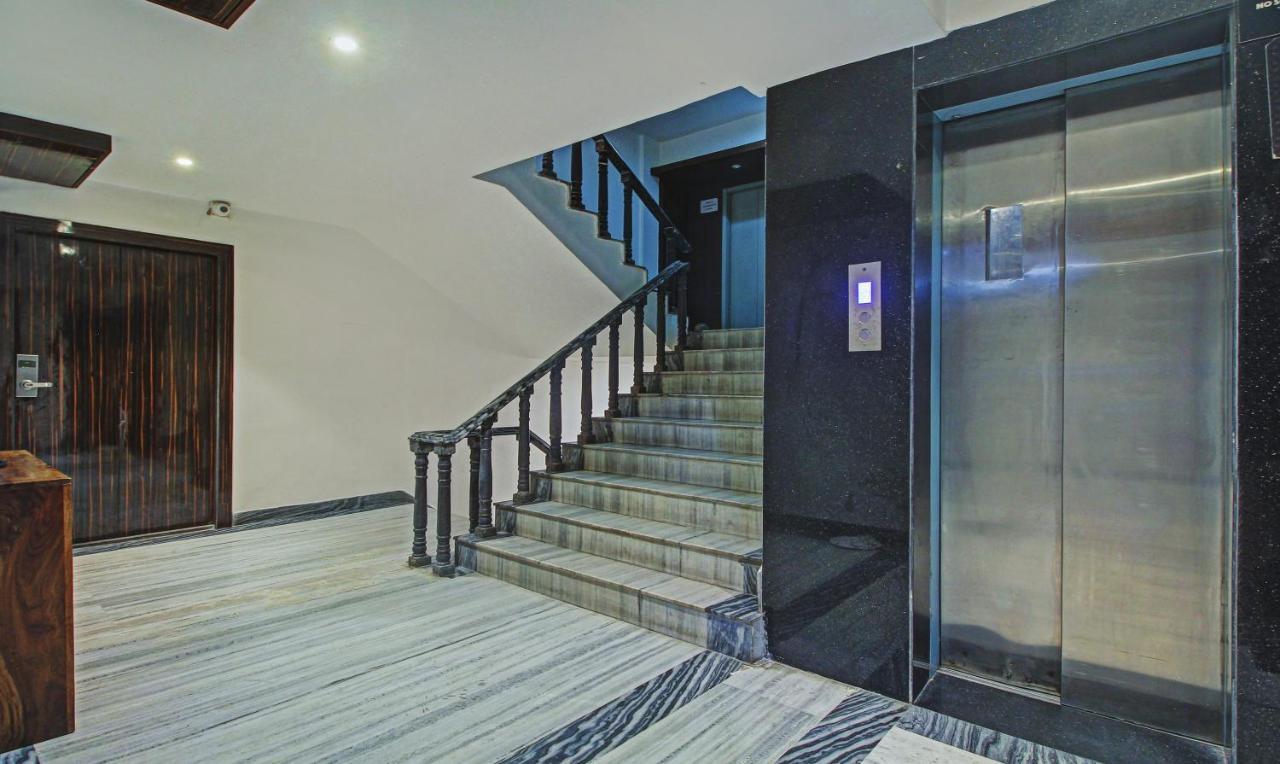 Отель Treebo Premium Dee Empresa Калькутта Экстерьер фото